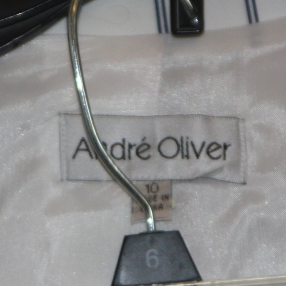 Vintage Andre Oliver Crop Pant suit - Picture 3 of 10